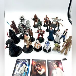 Lot of 20 Star Wars Cake Toppers Figures 4” Disney Store